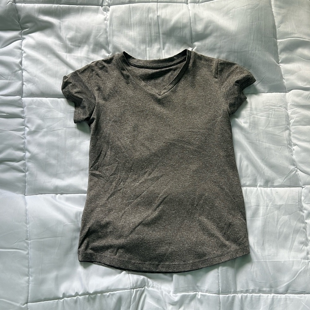 Champion girls grey athletic Tshirt. Large.